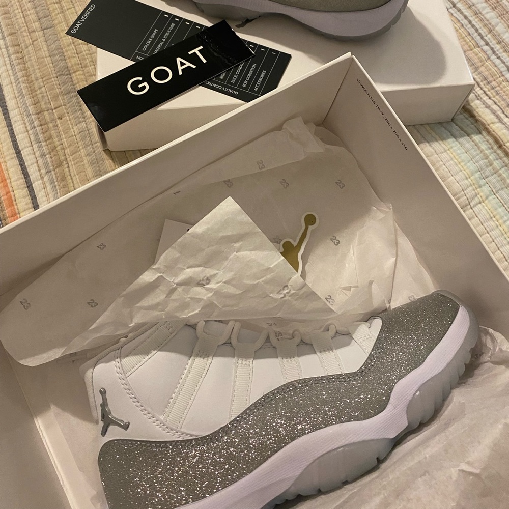 Jordan Retro 11s